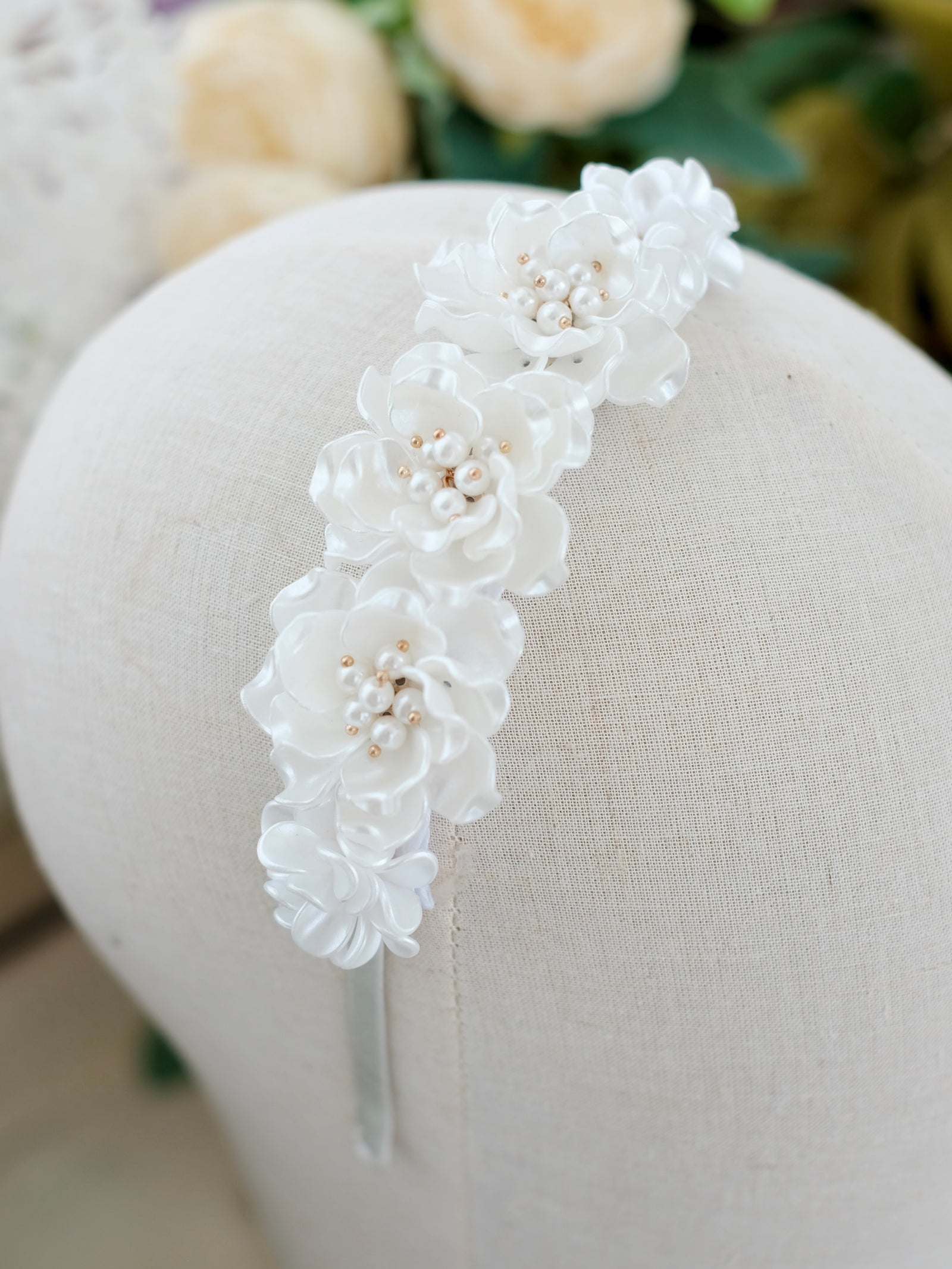 Pearlized Floral Headband
