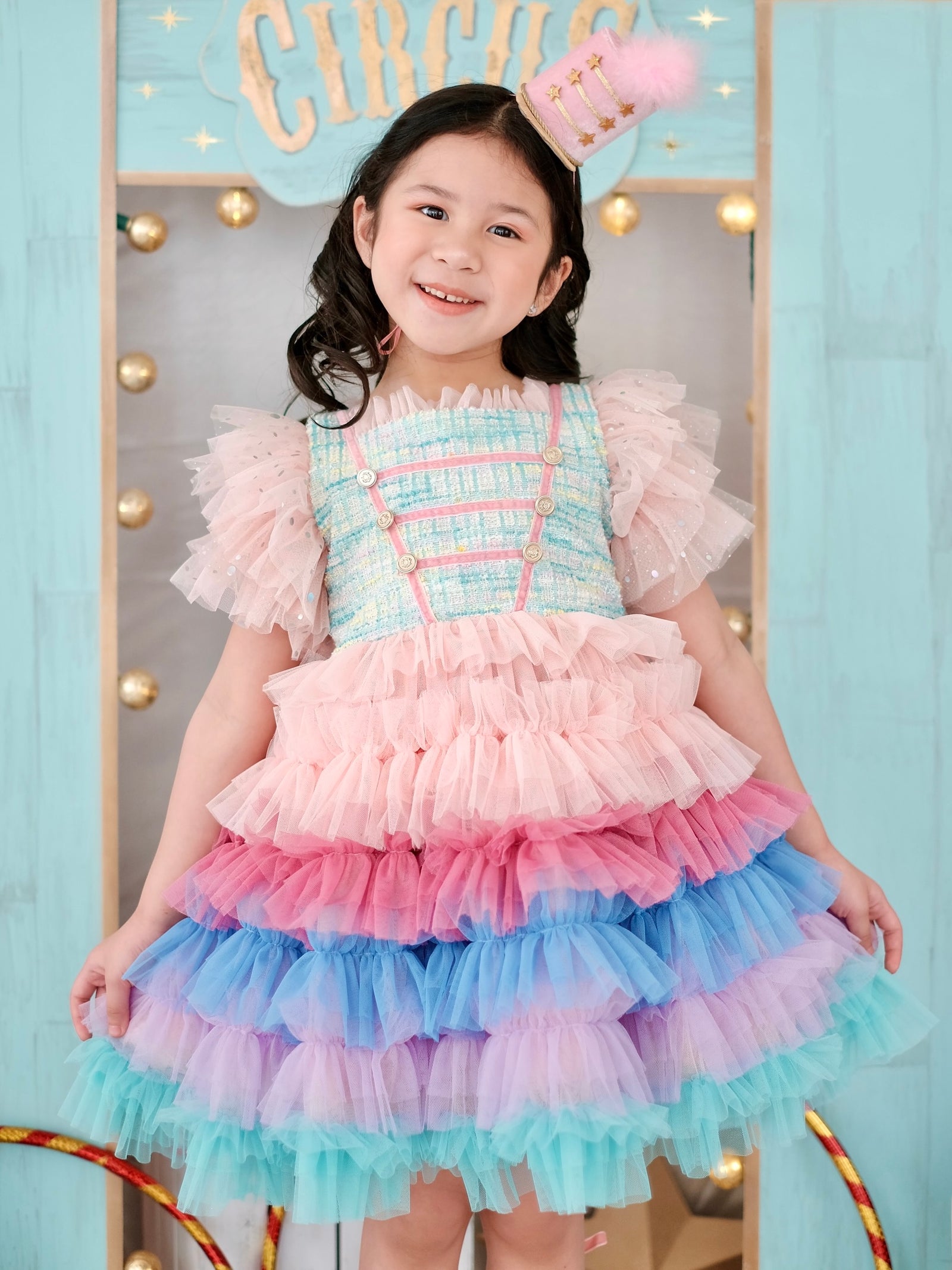 Nutcracker Vest in Mint Tweed