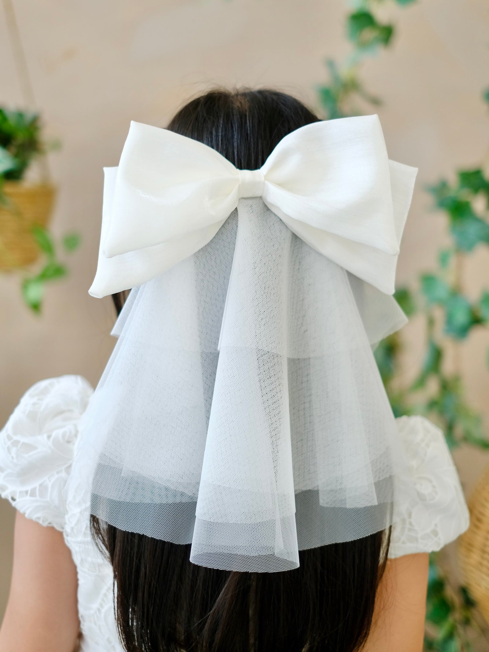 Bow Veil in Gazar | Backorder