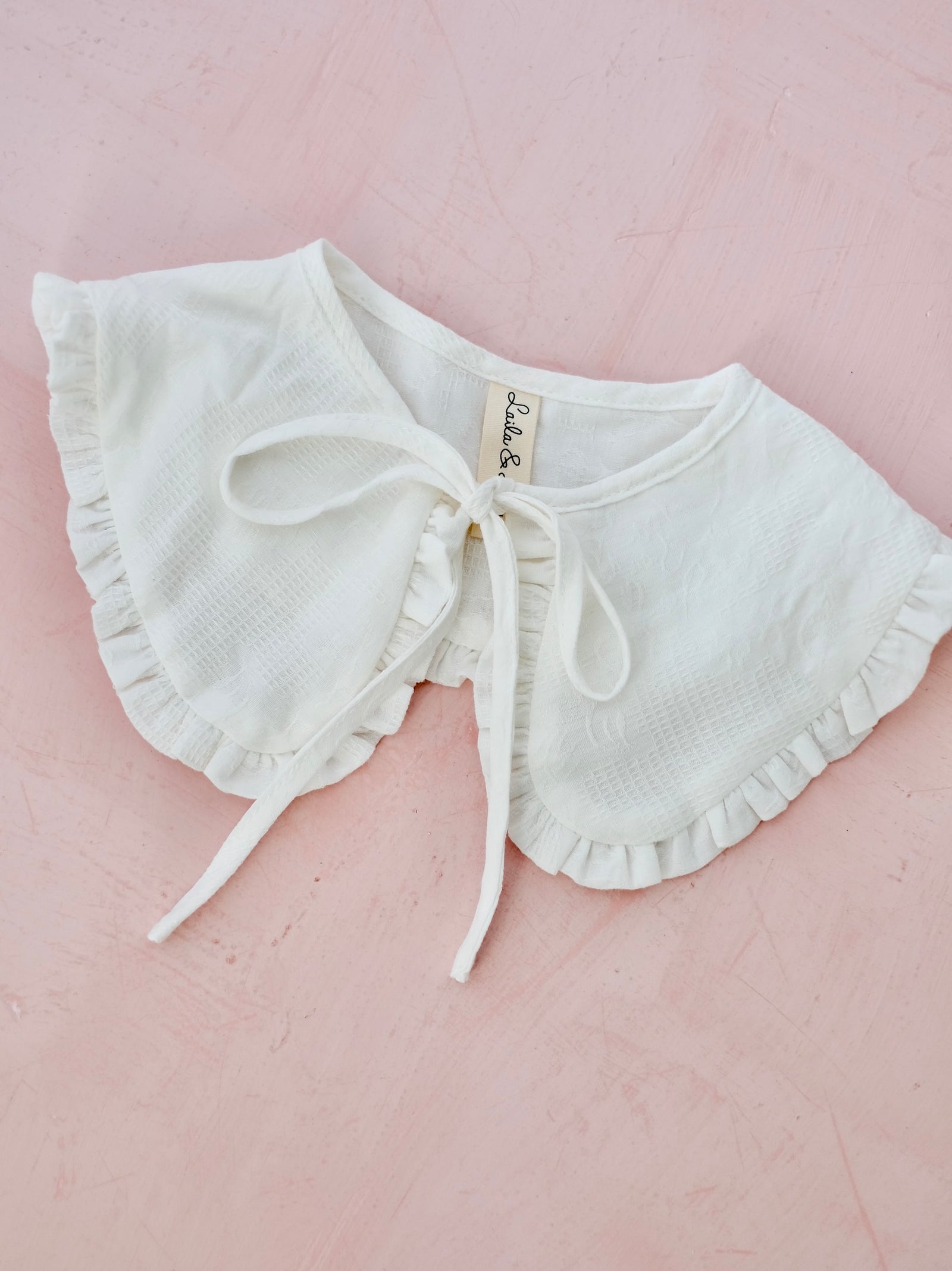 Salome Collar in Off White Broderie