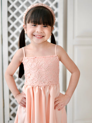 Amelia Dress in Peach Fuzz