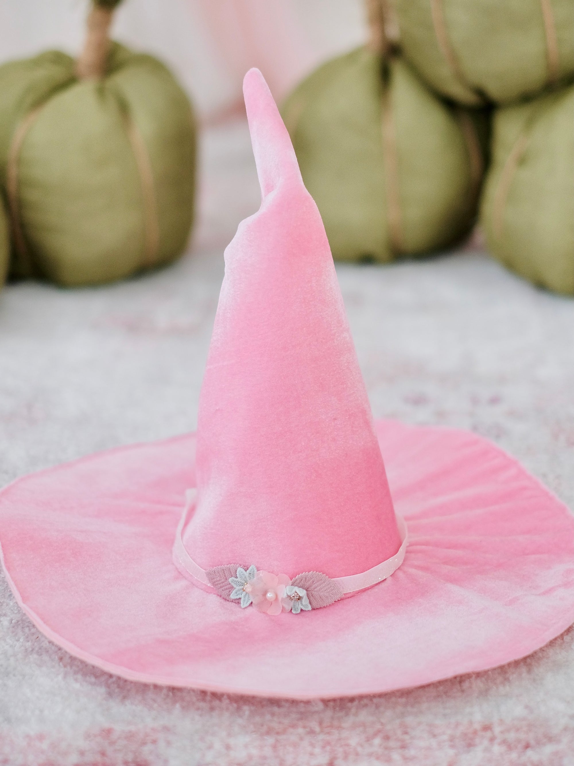 Myst Velvet Hat in Bubblegum Pink | Pre-order