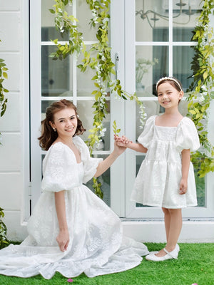 Sevilla Dress in White Lace | Women
