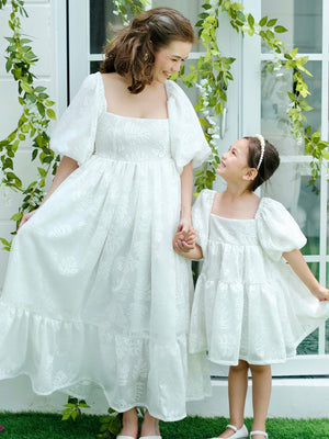 Sevilla Dress in White Lace | Women
